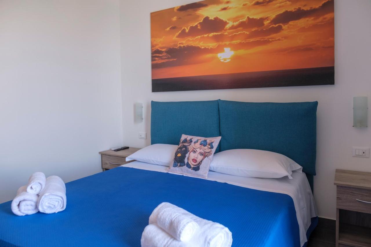 White Apartments & Spa アヴォラ エクステリア 写真