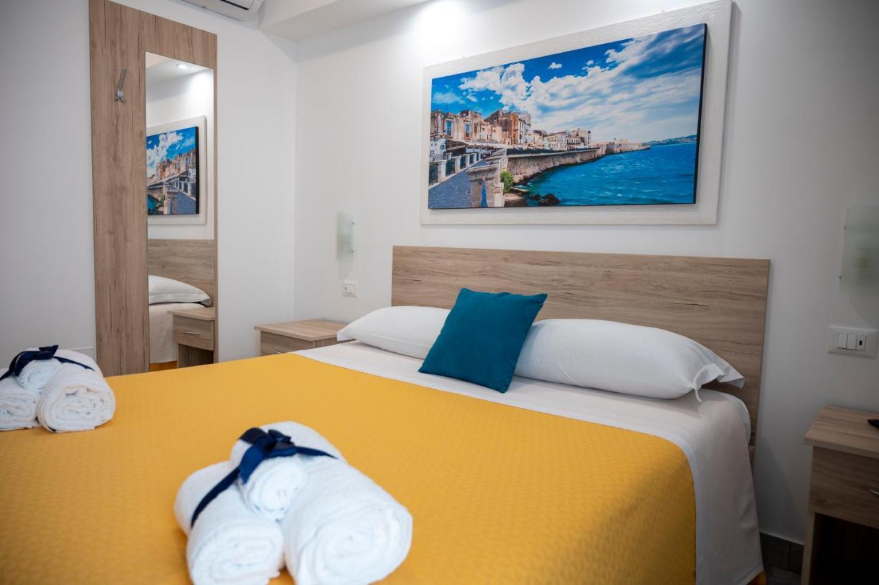 White Apartments & Spa アヴォラ エクステリア 写真