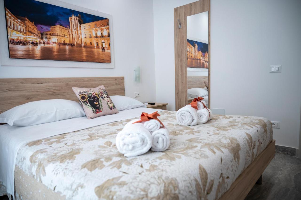 White Apartments & Spa アヴォラ エクステリア 写真